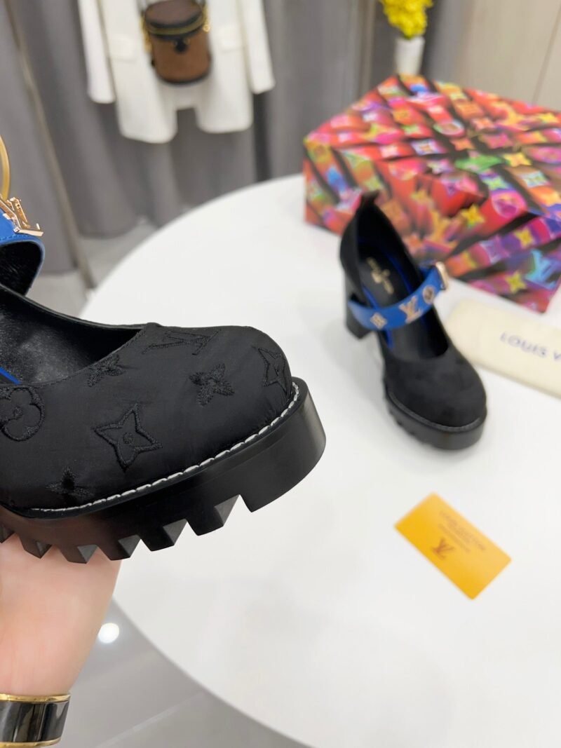 ZAPATO DE SALÓN LOUIS VUITTON - Imagen 7