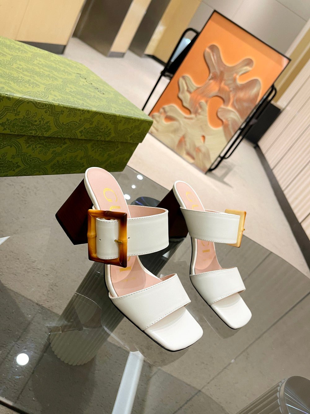 Sandalia con hebilla de bambú GUCCI