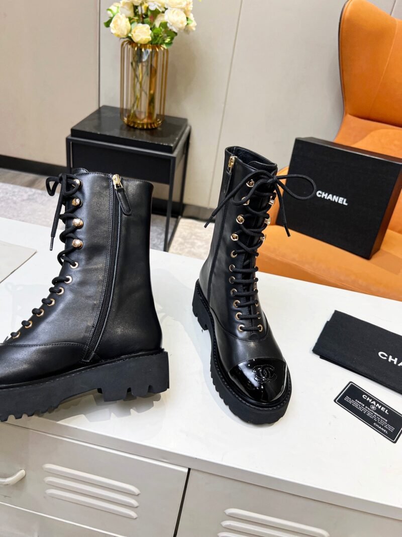 Botines de cordón Chanel - Imagen 3