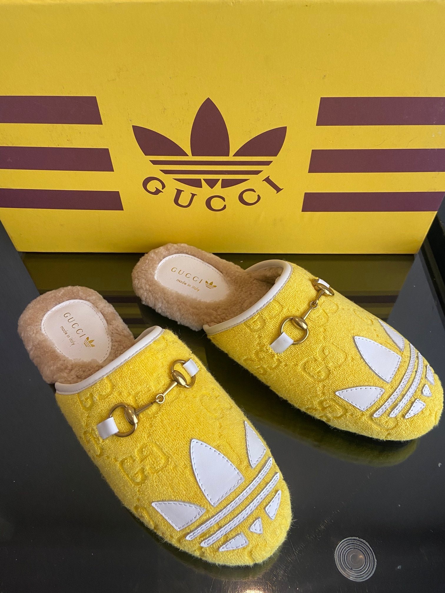 Chancla Adidas x Gucci