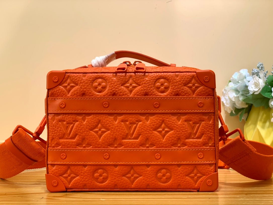 Bolso Handle Soft Trunk Louis Vuitton