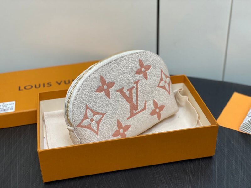 Neceser PM Louis Vuitton - Imagen 8