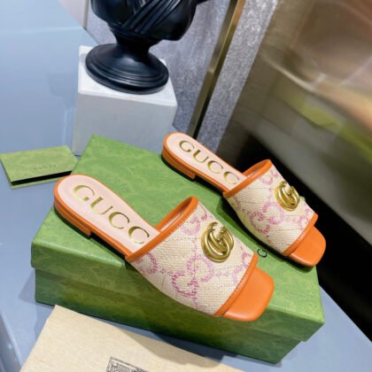 Sandalia tipo chancla con Doble Gucci