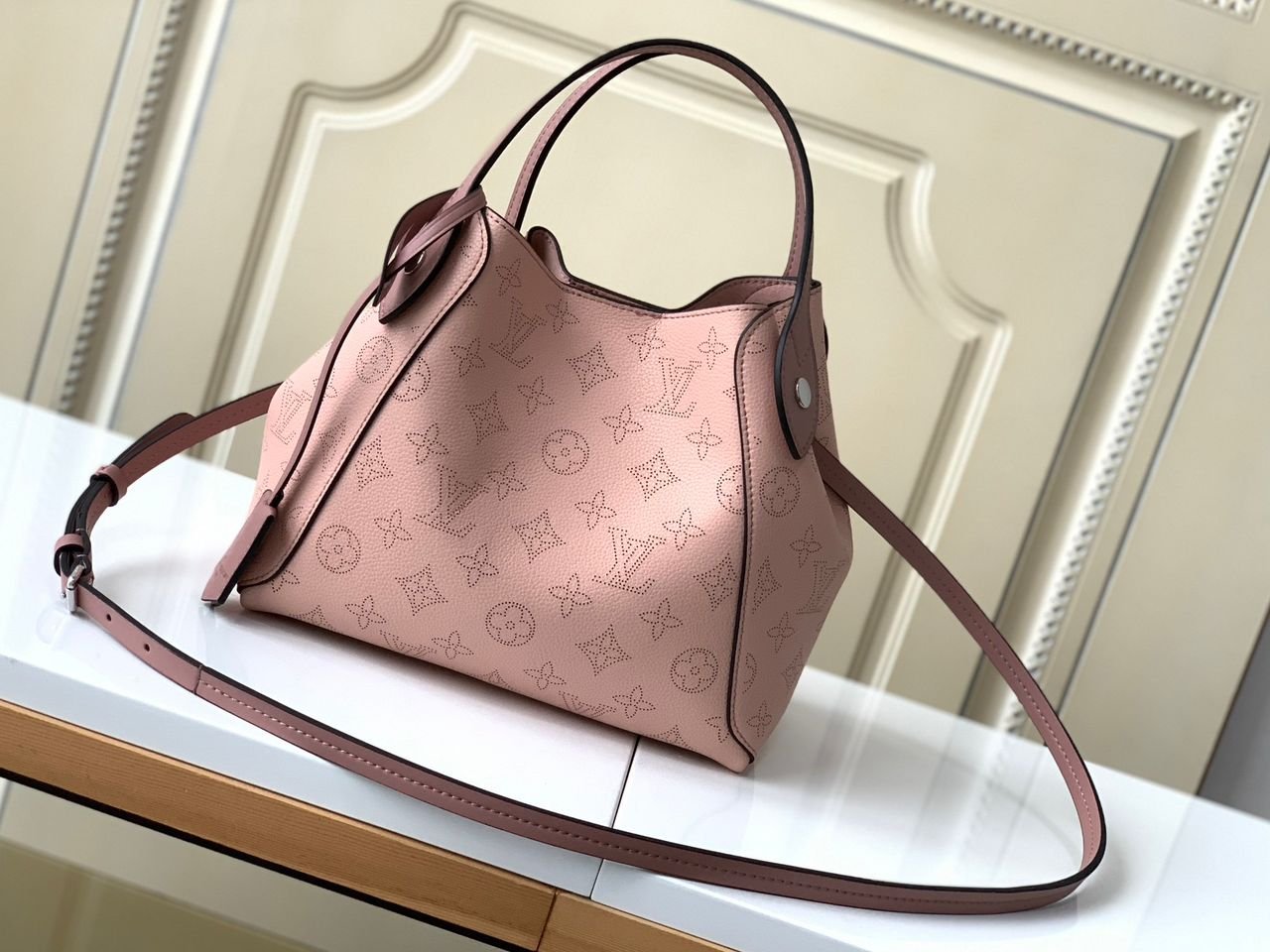 Bolso Hina PM Louis Vuitton