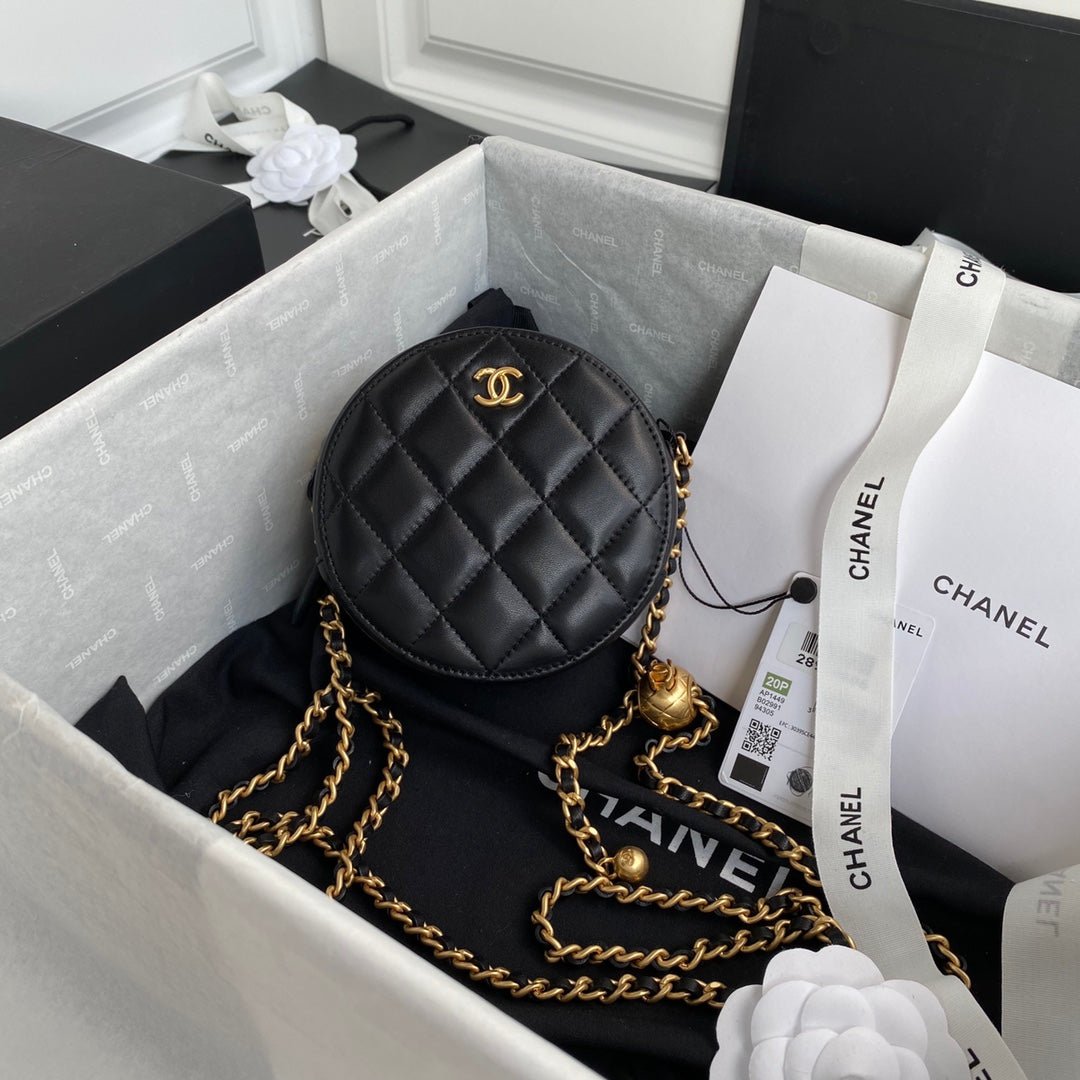 Bolso pequeño redondo CHANEL