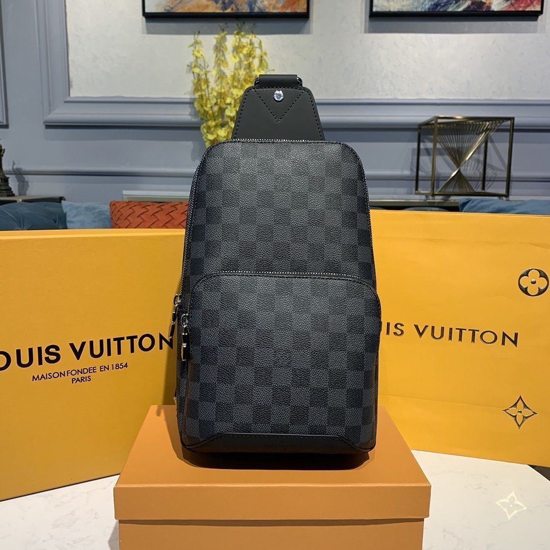 MOCHILA BANDOLERA AVENUE Louis Vuitton