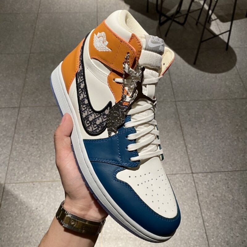 Zapatillas Air Jordan 1 High x Dior - Image 5