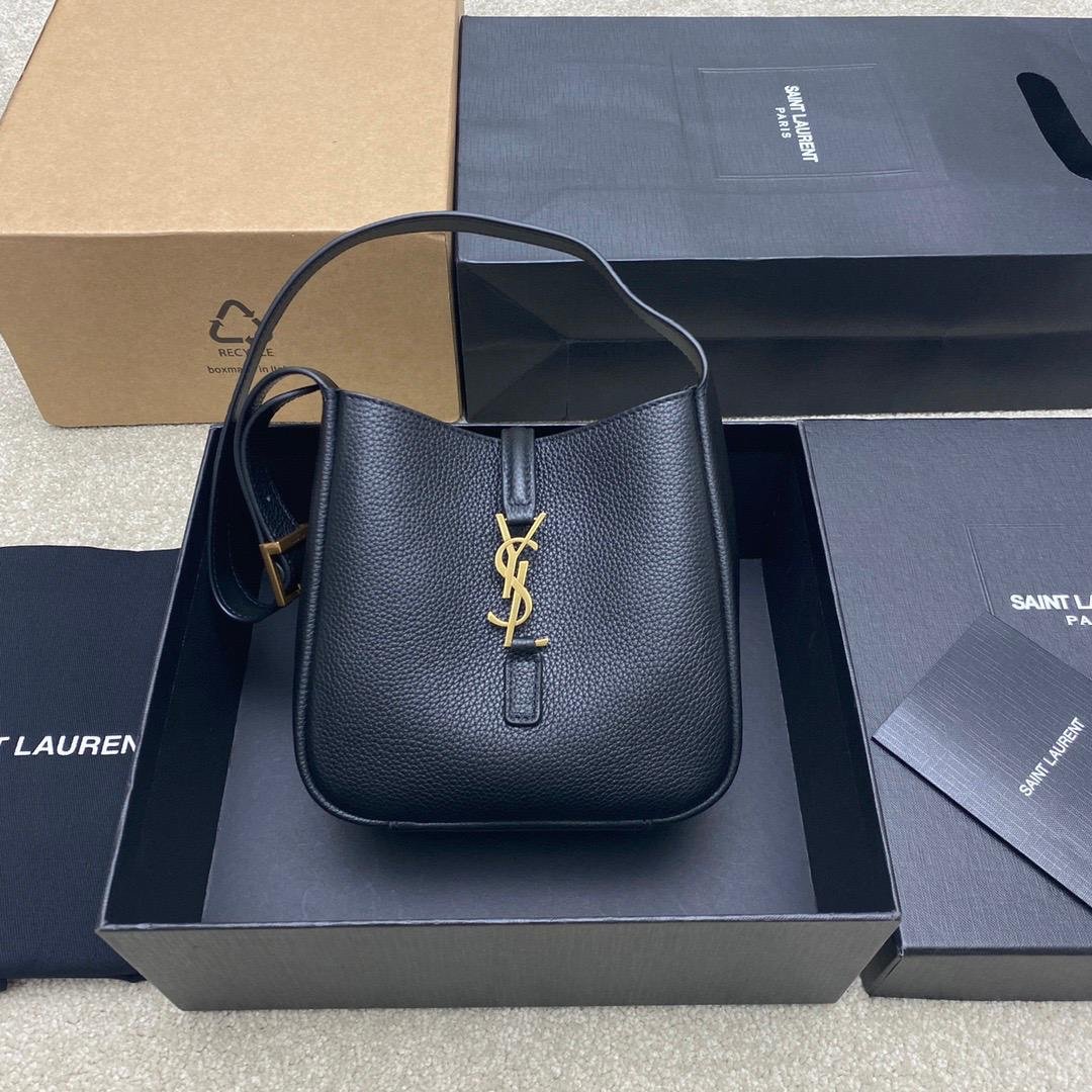Bolso Le 5 a 7 Baby YSL