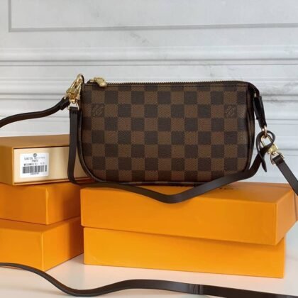 BOLSO MINI POCHETTE ACCESSOIRES Louis Vuitton