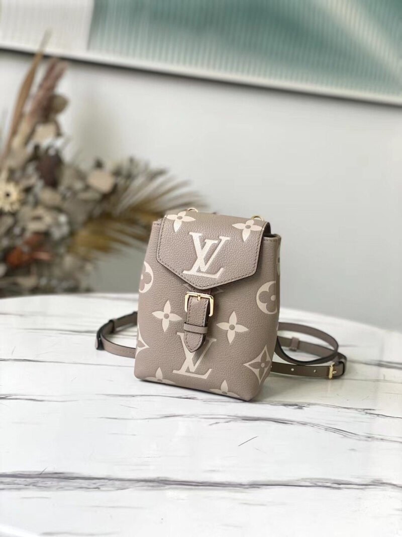 TINY BACKPACK Louis Vuitton