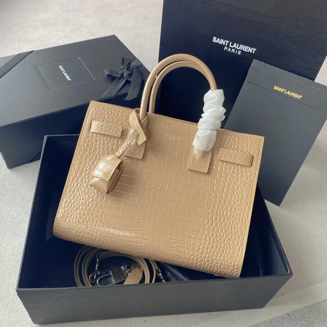 BOLSO NANO SAC DE JOUR GRANDE YSL