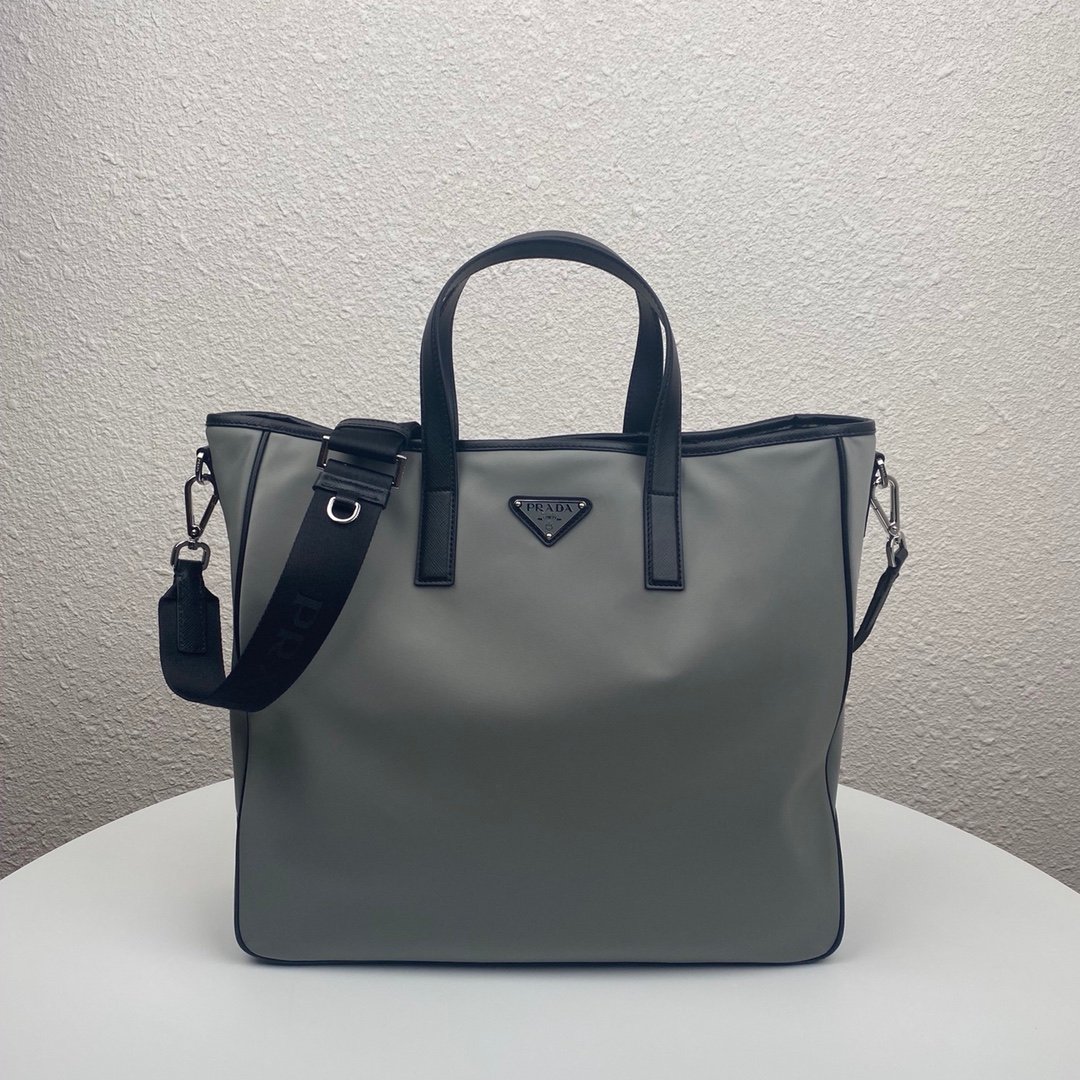 Bolso de Re-Nylon y piel Saffiano Prada