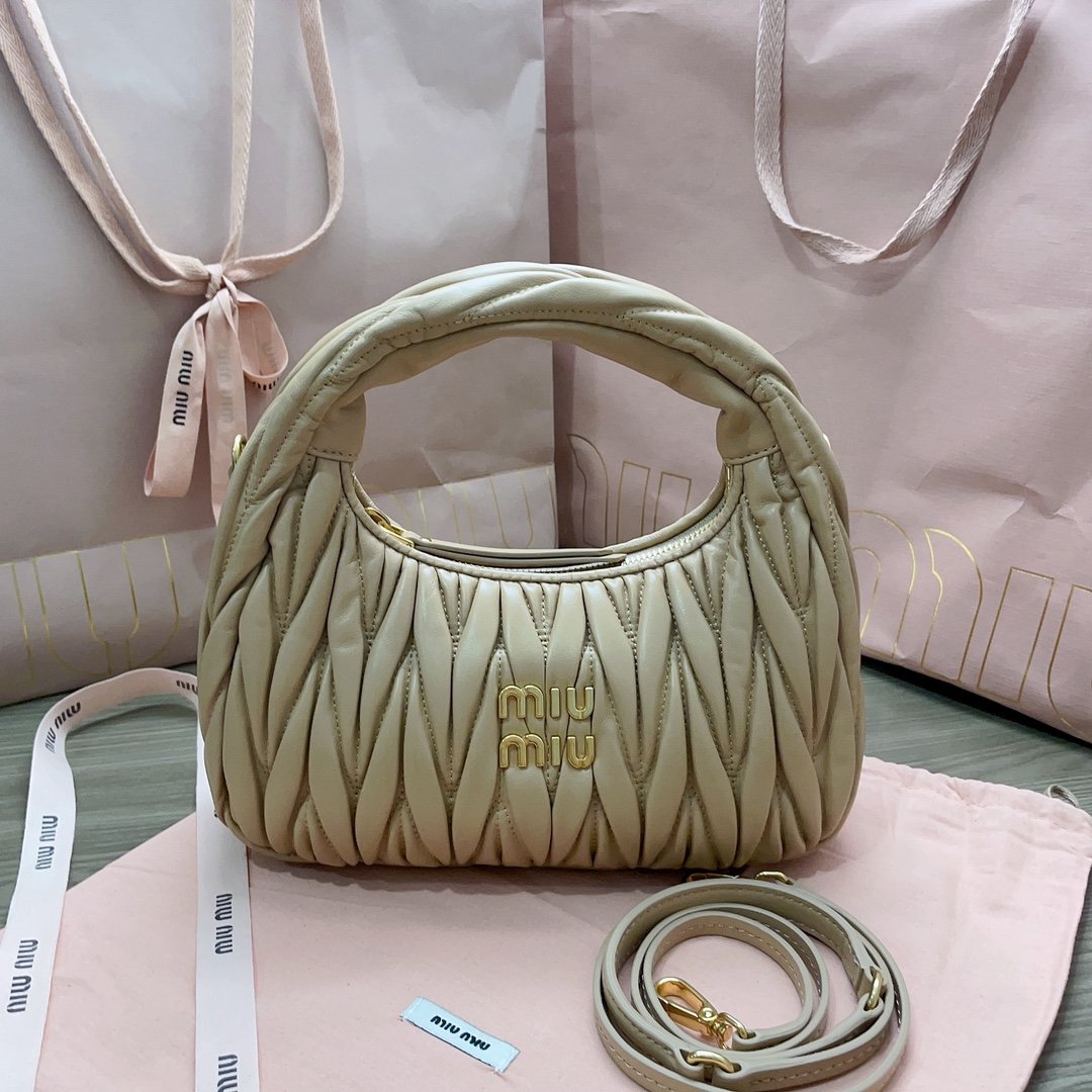 Bolso hobo Wander Miu Miu