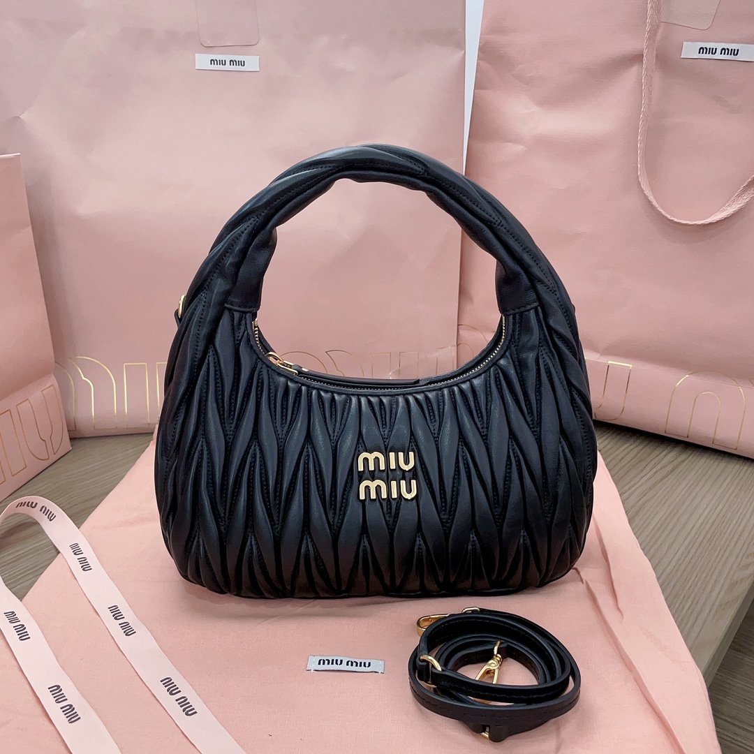 Bolso hobo Matelassé Wander Miu Miu