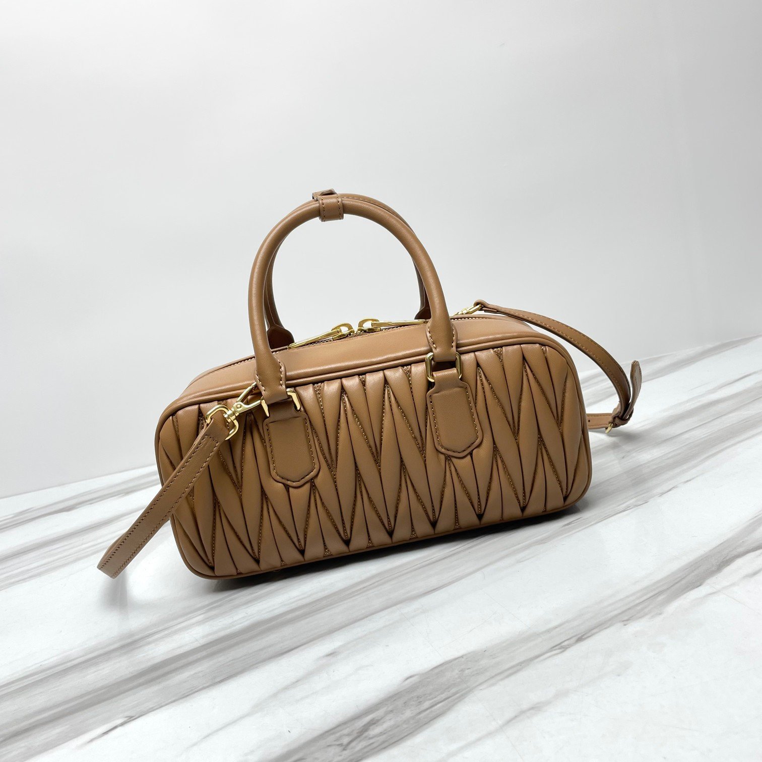 Bolso Arcadie de napa Matelassé Miu Miu - Imagen 3