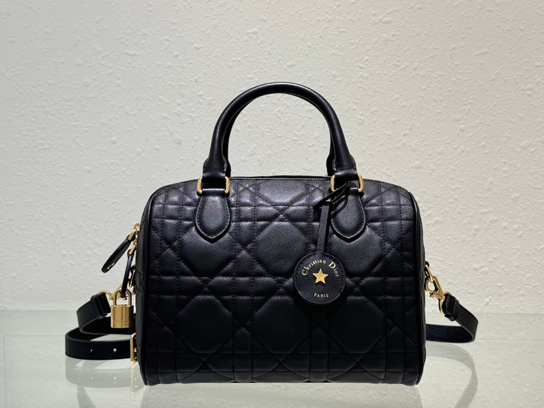 Bolso Dior Groove 25