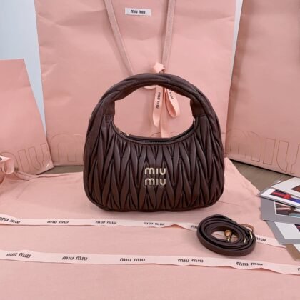 Bolso hobo Wander Miu Miu