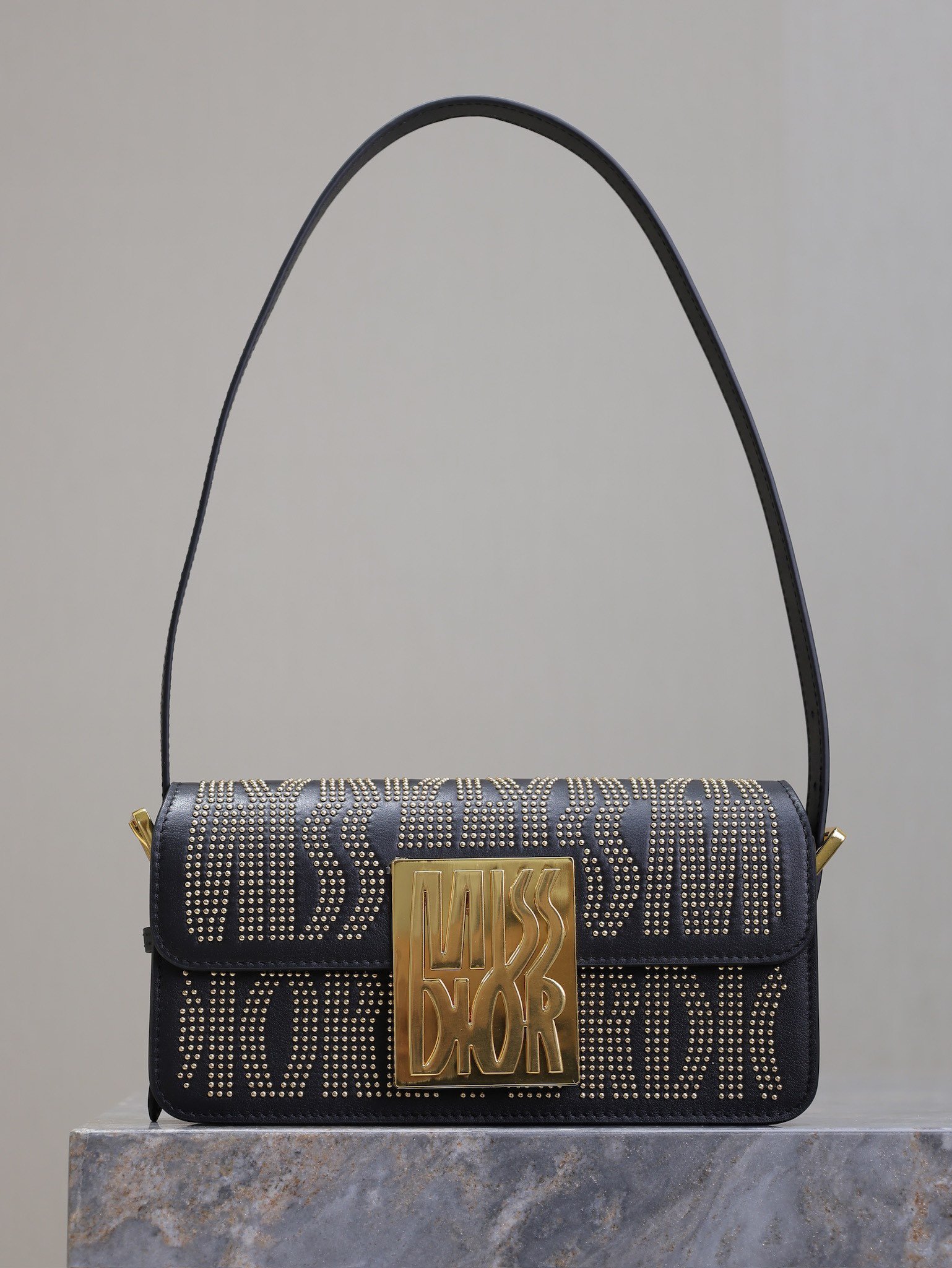 Bolso Miss Dior con solapa