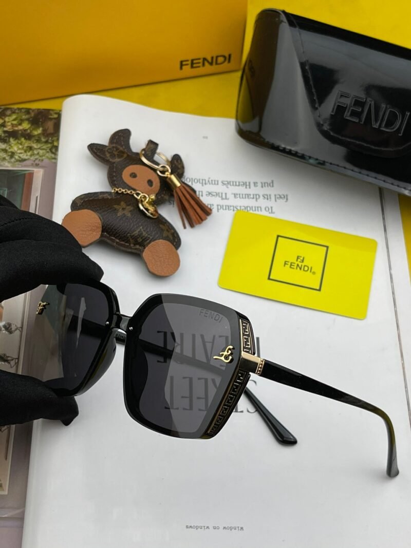Gafas de sol cuadradas FENDI - Imagen 2