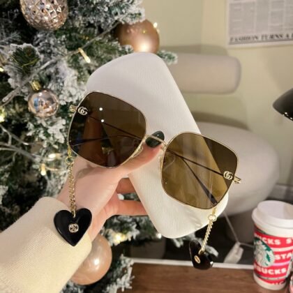 Gafas de sol cuadradas GUCCI