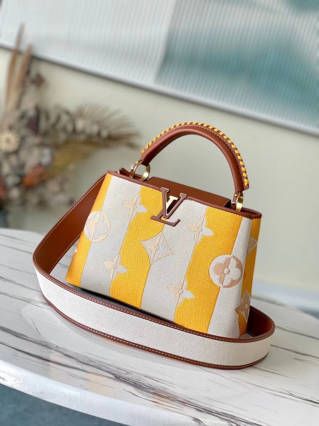 BOLSO CAPUCINES BB Louis Vuitton