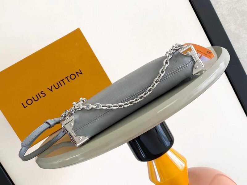 Bolso Slim Trunk Louis Vuitton - Imagen 4