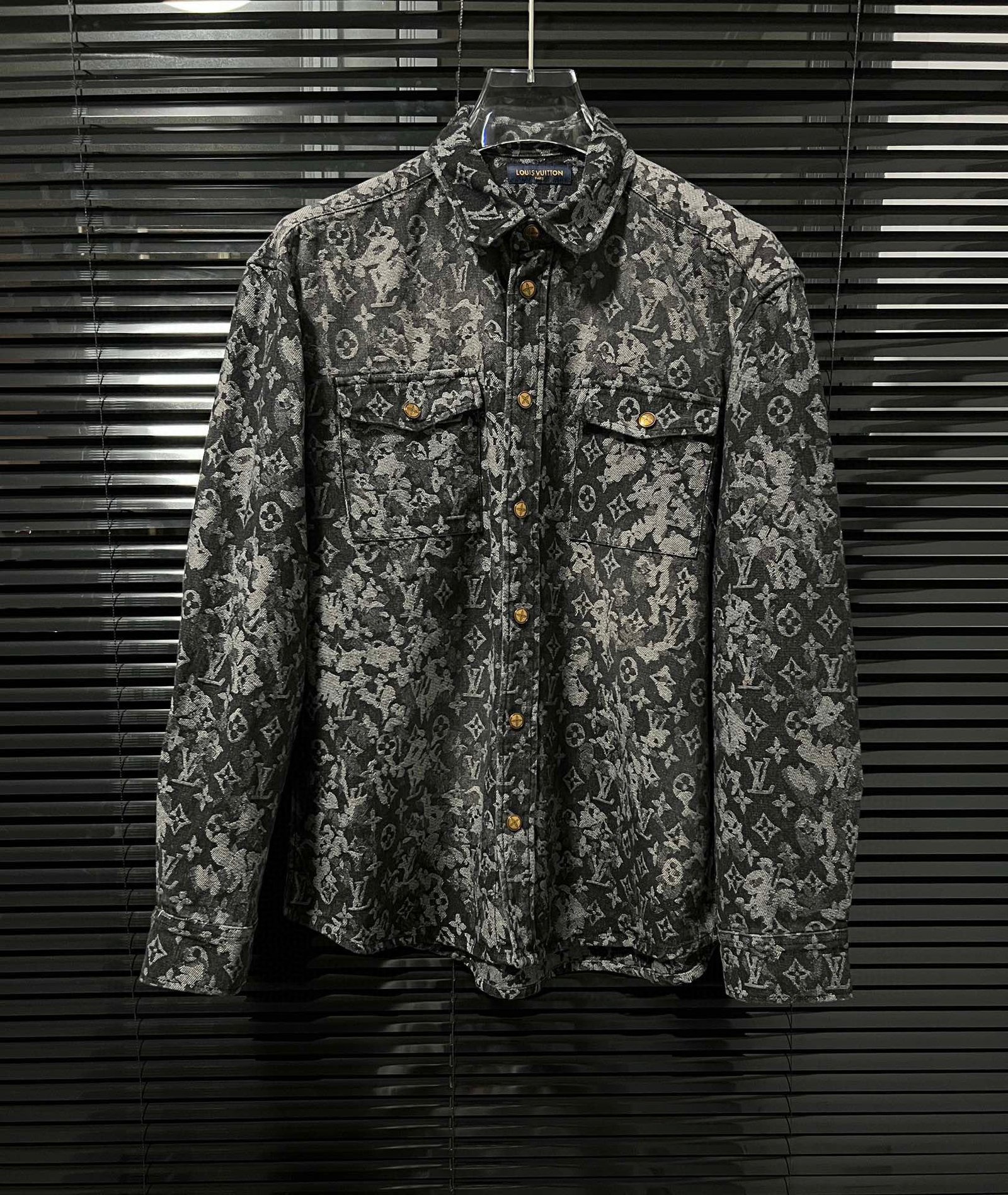 Chaqueta monograma Louis Vuitton