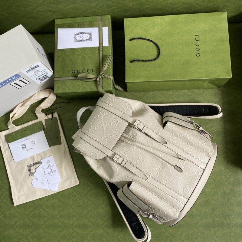 Mochila con GG en relieve GUCCI - Imagen 2