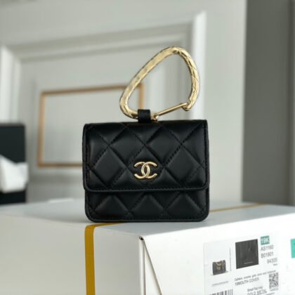 LLAVERO CON MONEDERO CHANEL