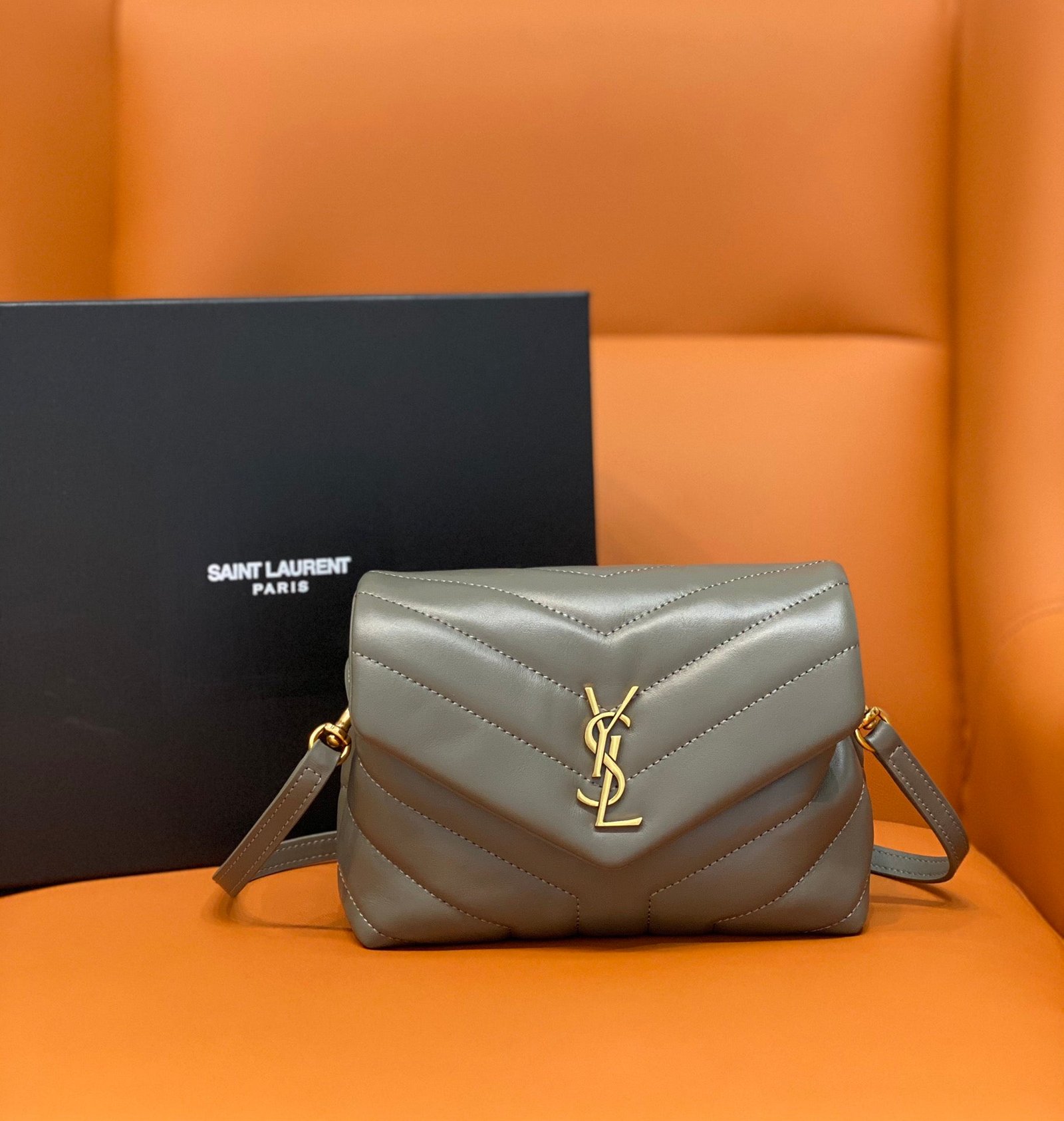 Bolso Loulou Toy bag YSL