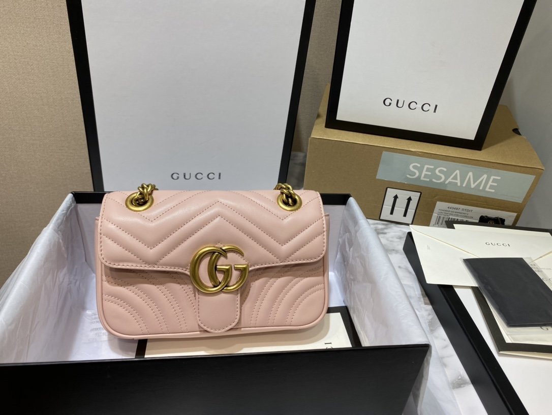 Bolso de Hombro GG Marmont Pequeño de Matelassé GUCCI - KJ PLUS