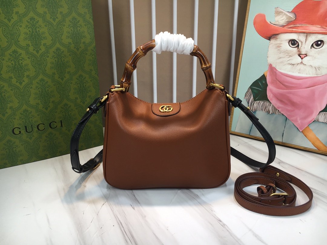 Bolso pequeño diana Gucci