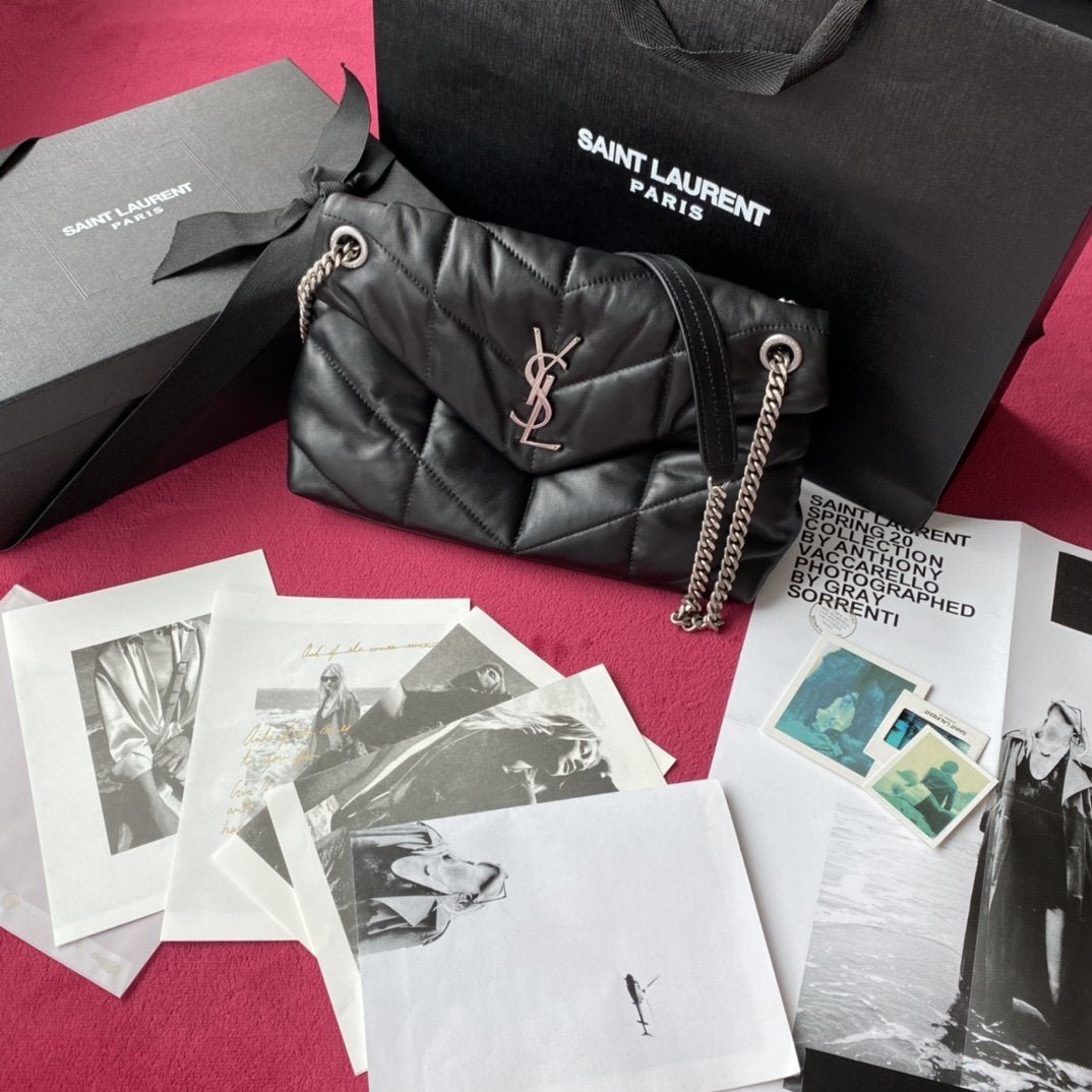 Bolso de hombro MEDIUM Loulou acolchado YSL