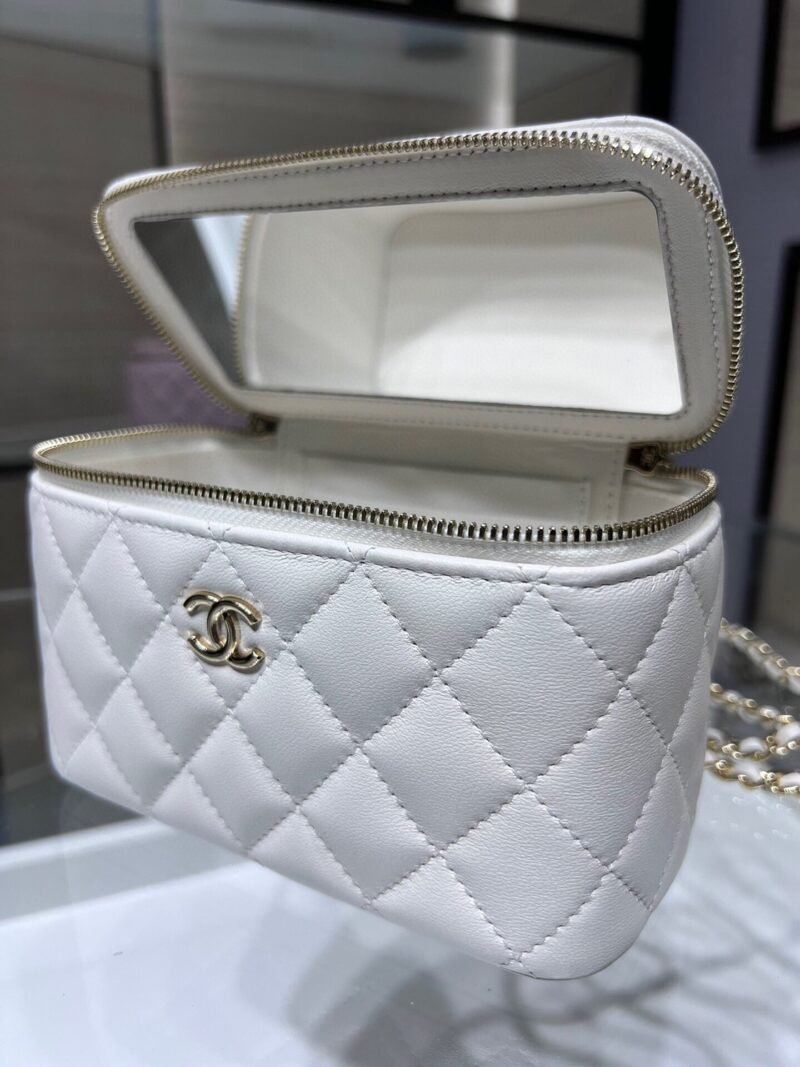 Vanity case con cadena Chanel - Imagen 7