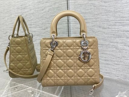 Bolso mediano Lady Dior DIOR