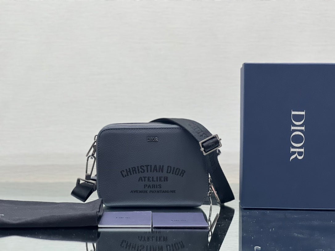 Pochette con bandolera DIOR