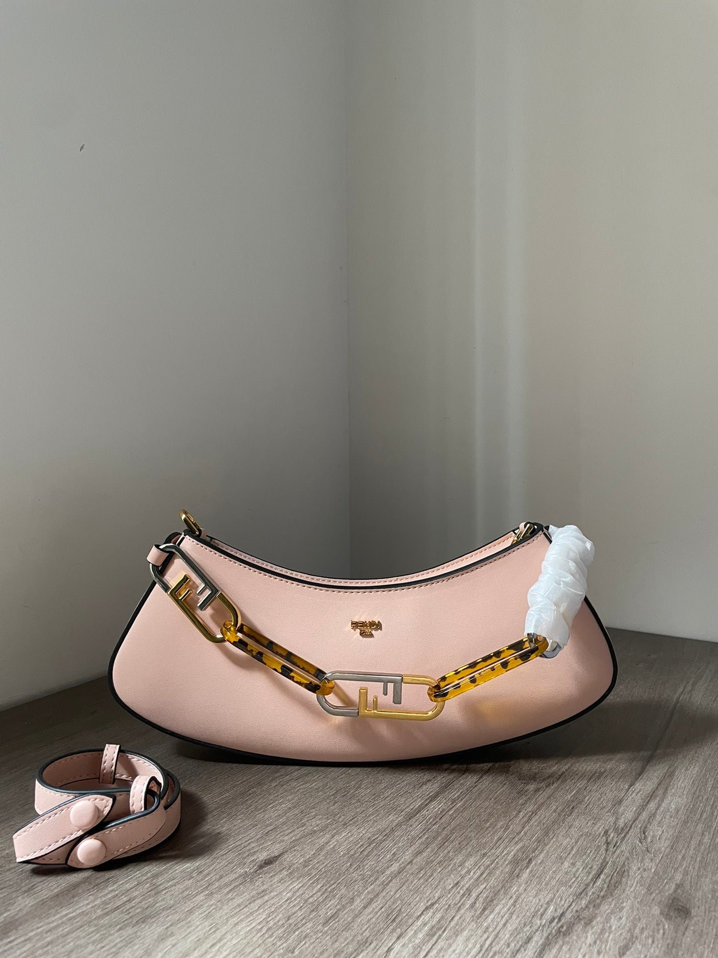 Bolso O'lock Swing Fendi