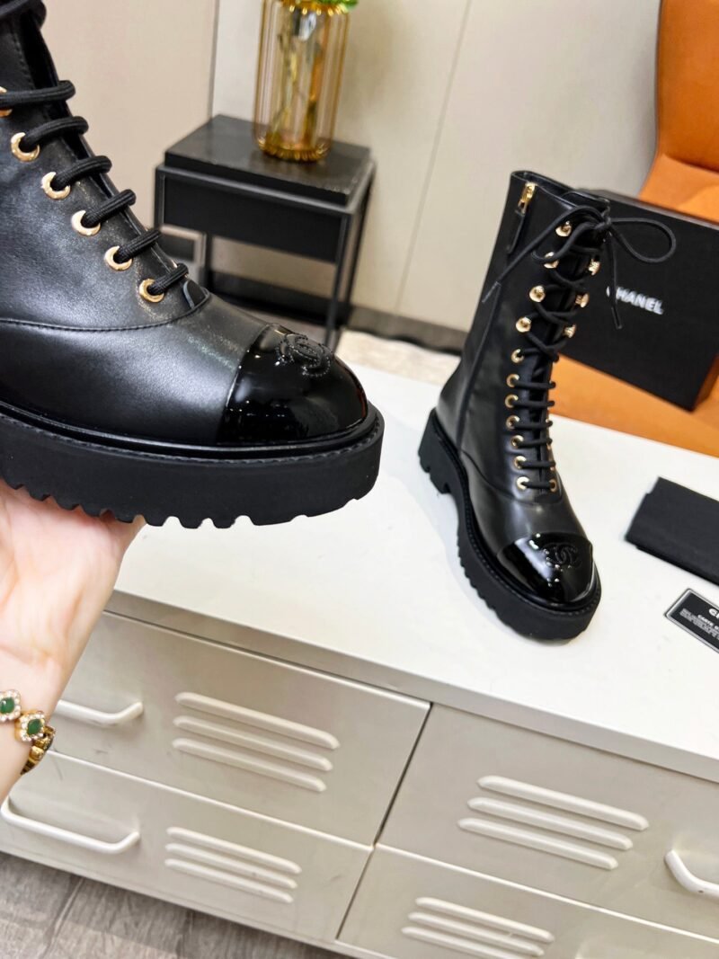 Botines de cordón Chanel - Imagen 8