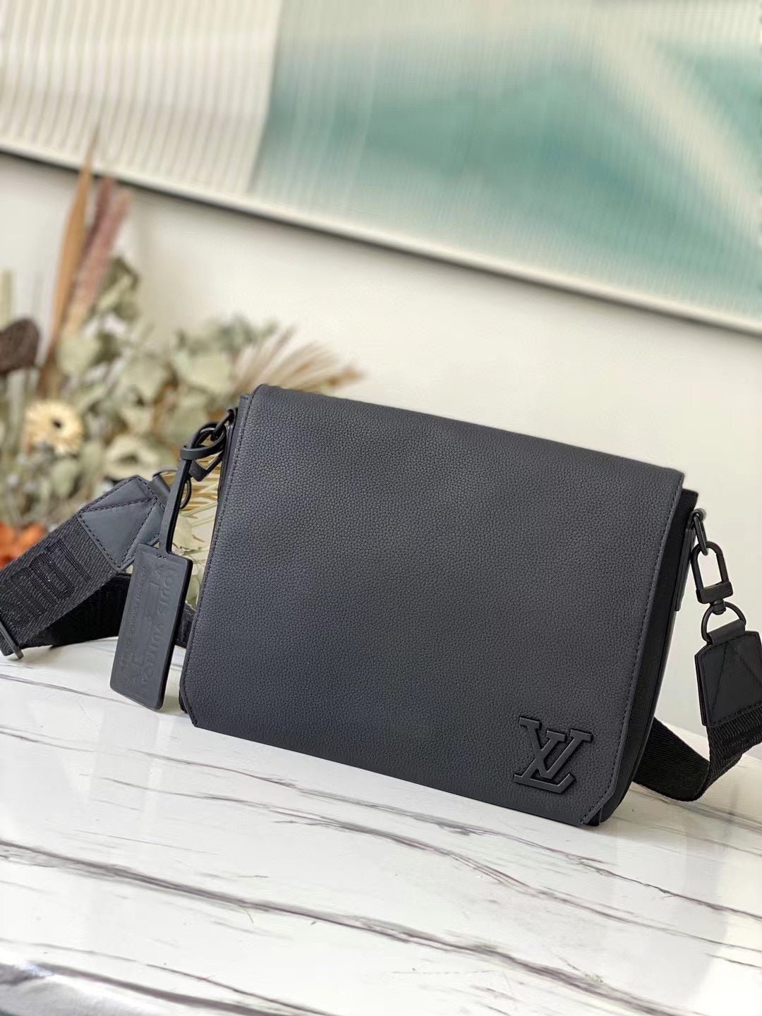 BOLSO MESSENGER LV AEROGRAM Louis Vuitton