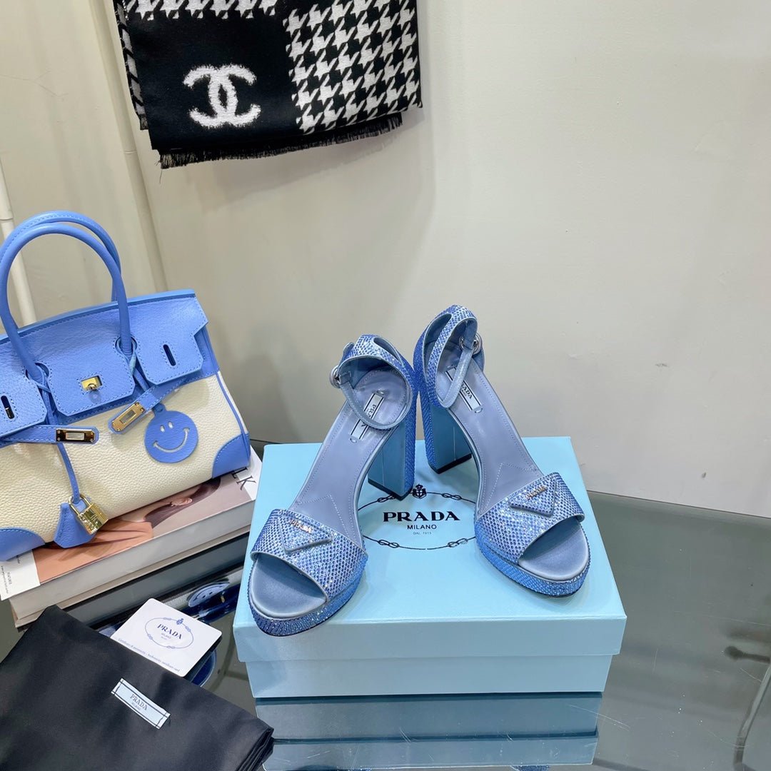 Sandalias de satén con plataforma y cristales PRADA