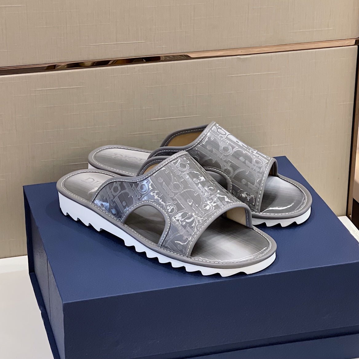Sandalia DIOR