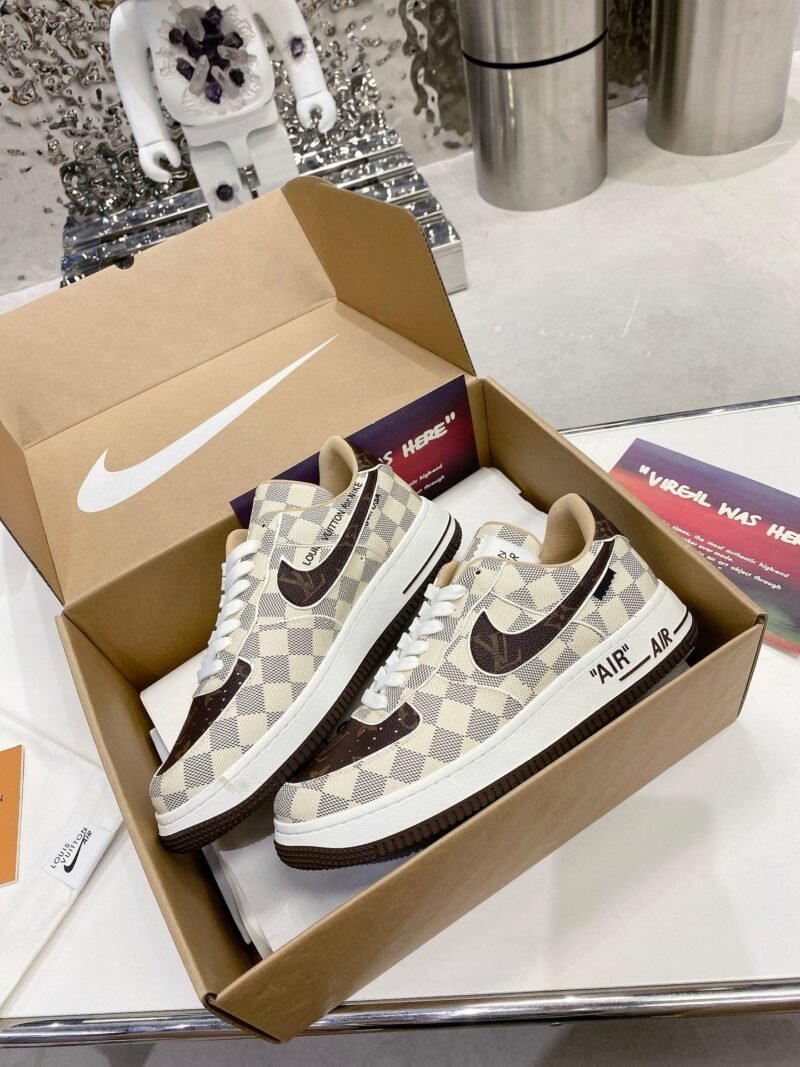Louis Vuitton x Nike Air Force 1 by Virgil Abloh - Imagen 3