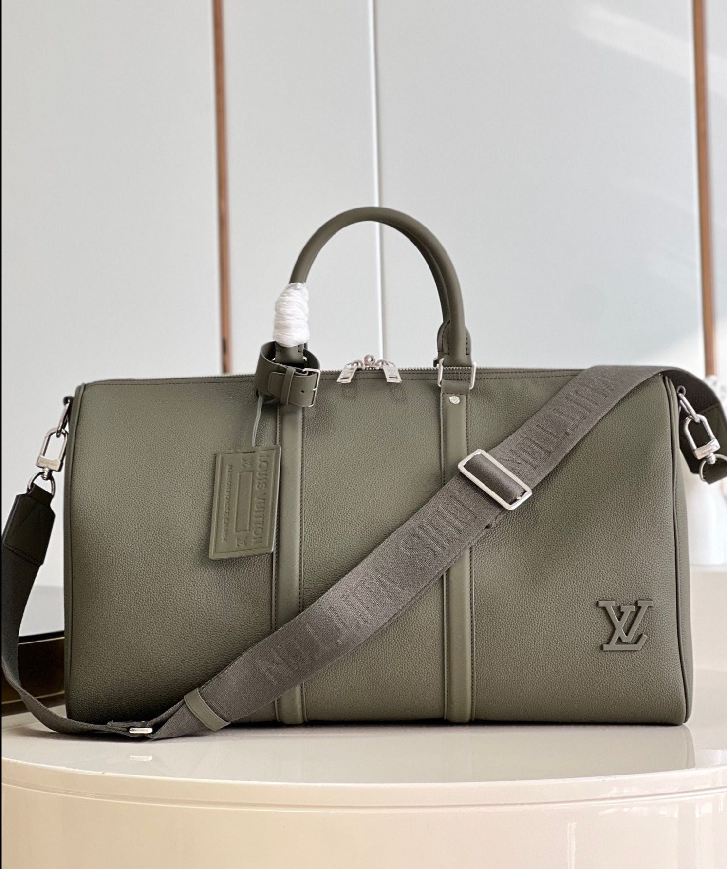 Bolso Keepall 50 con bandolera Louis Vuitton