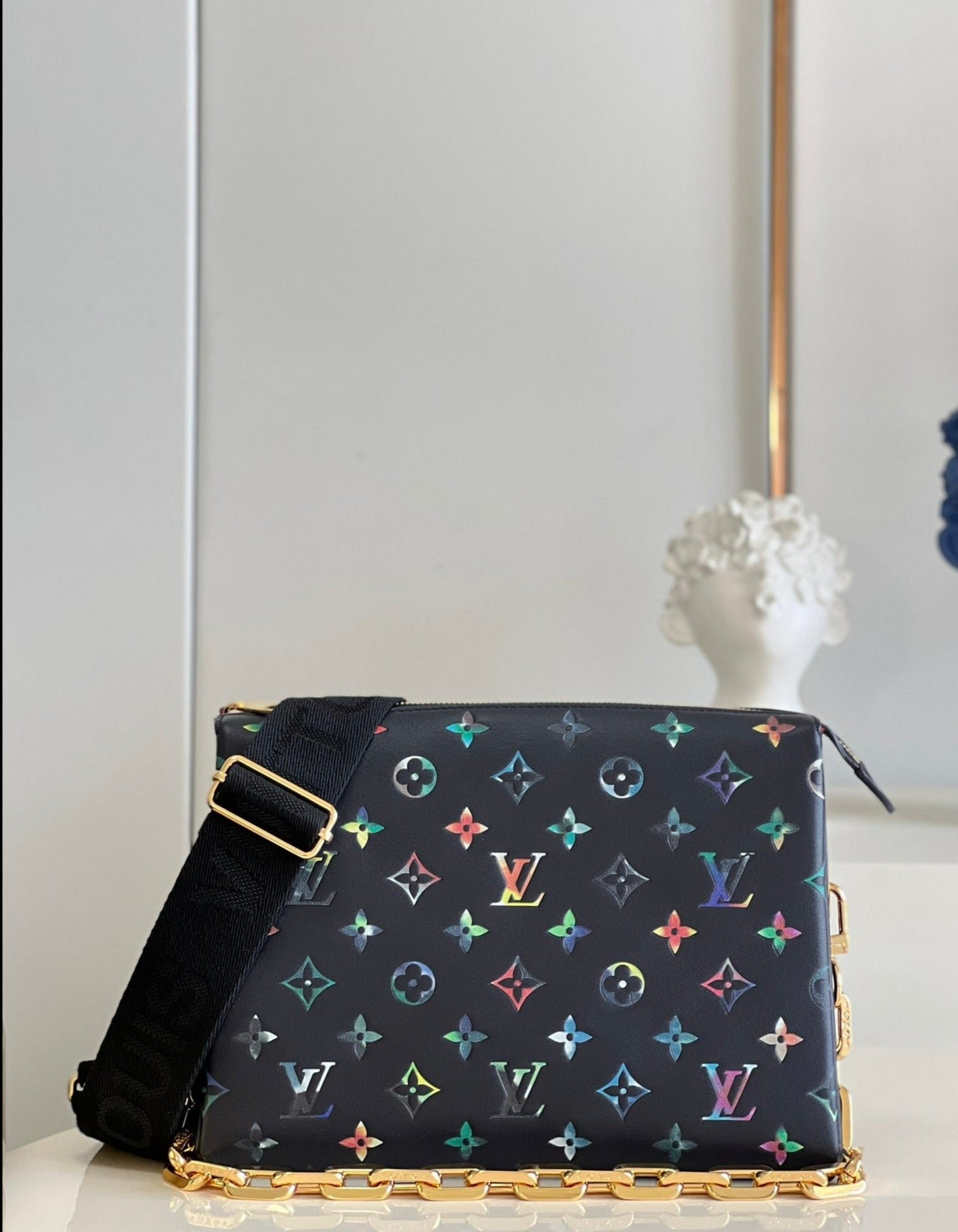 BOLSO COUSSIN PM Louis Vuitton