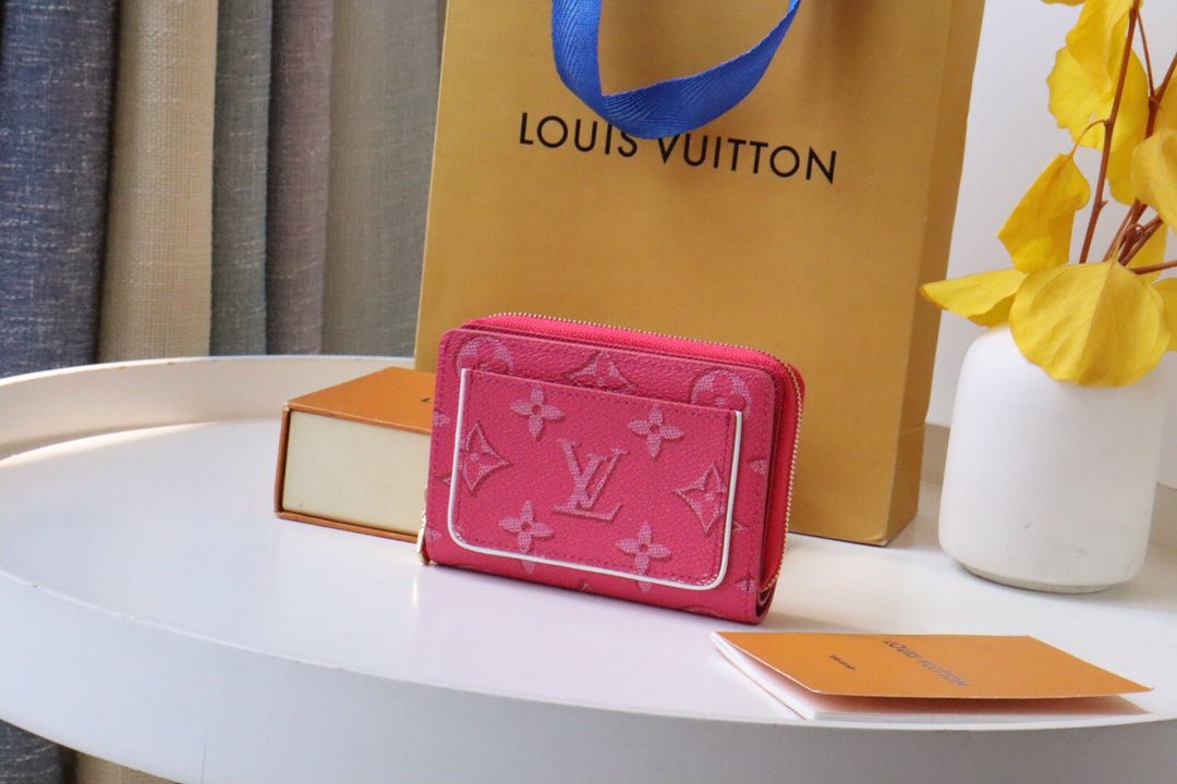Cartera Lou LOUIS VUITTON