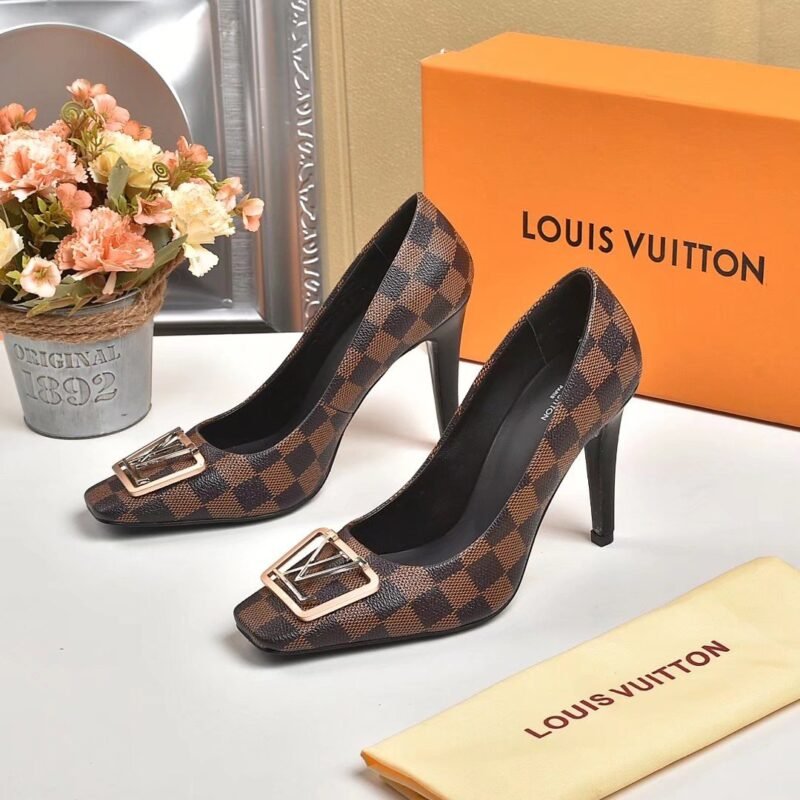 ZAPATO DE SALÓN MADELEINE Louis Vuitton - Imagen 25