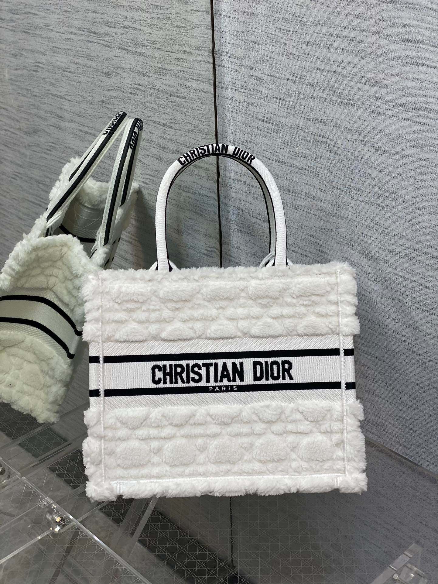 Dior Book Tote pequeño