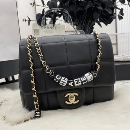 Bolso con cadena Chanel
