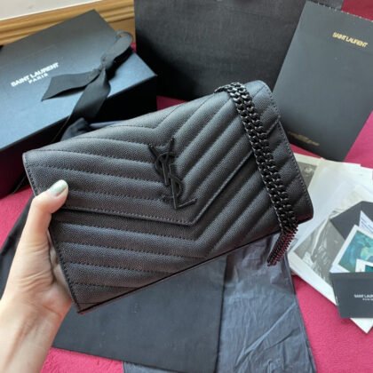 CARTERA CON CADENA GRAIN DE POUDRE YSL