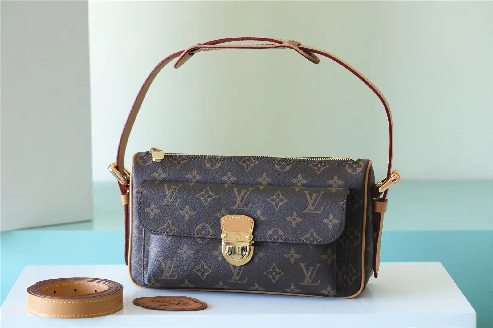 Bolso Ravello LOUIS VUITTON